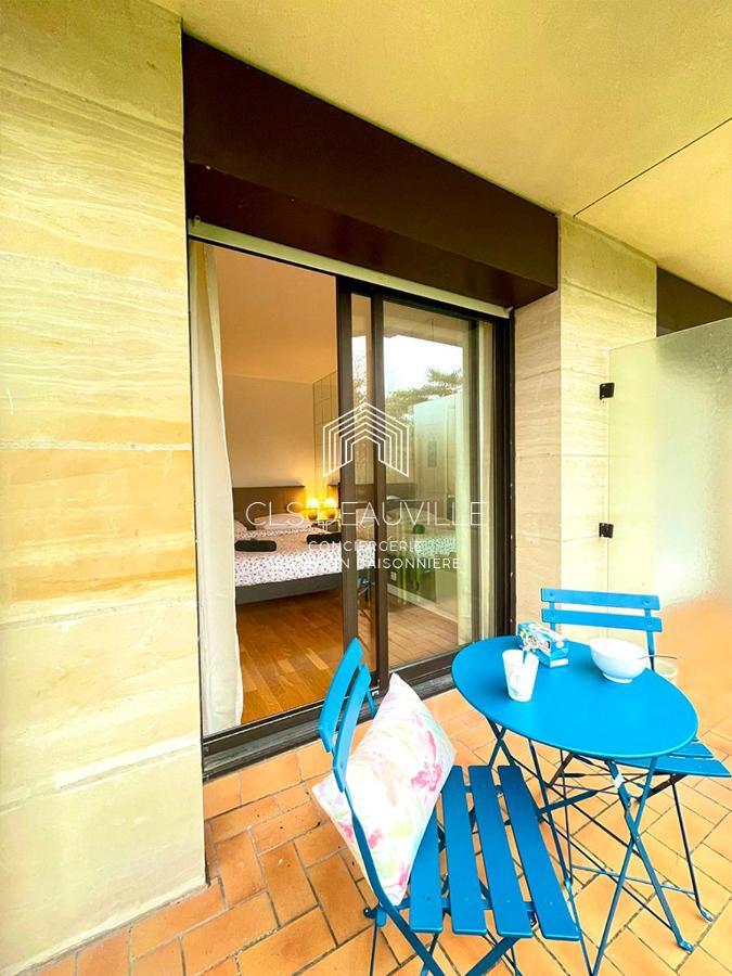 Studio 1 Gainsbourg C.L.S โดวีลล์ ภายนอก รูปภาพ
